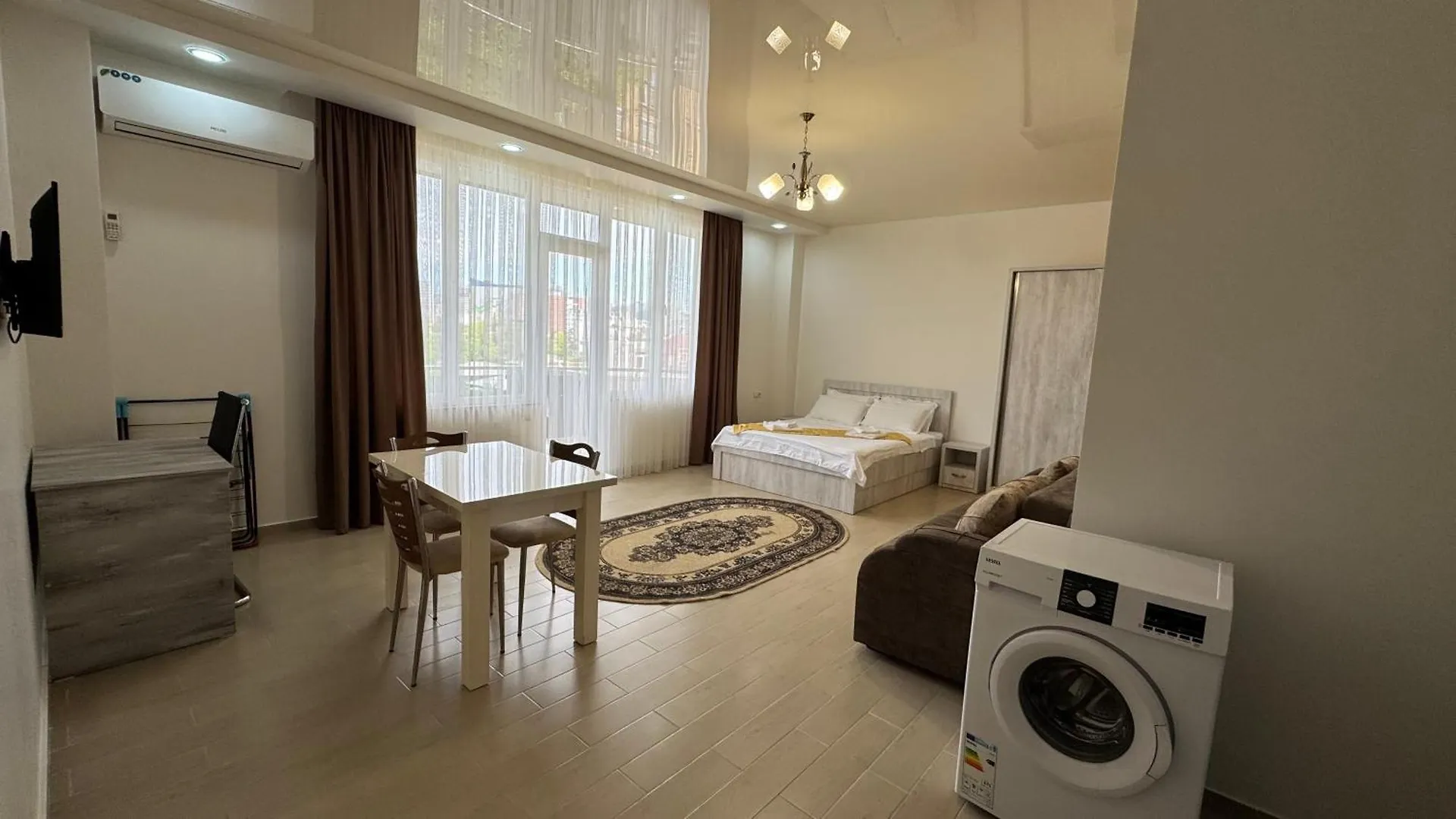 Nakashidze'S Apartments Batumi