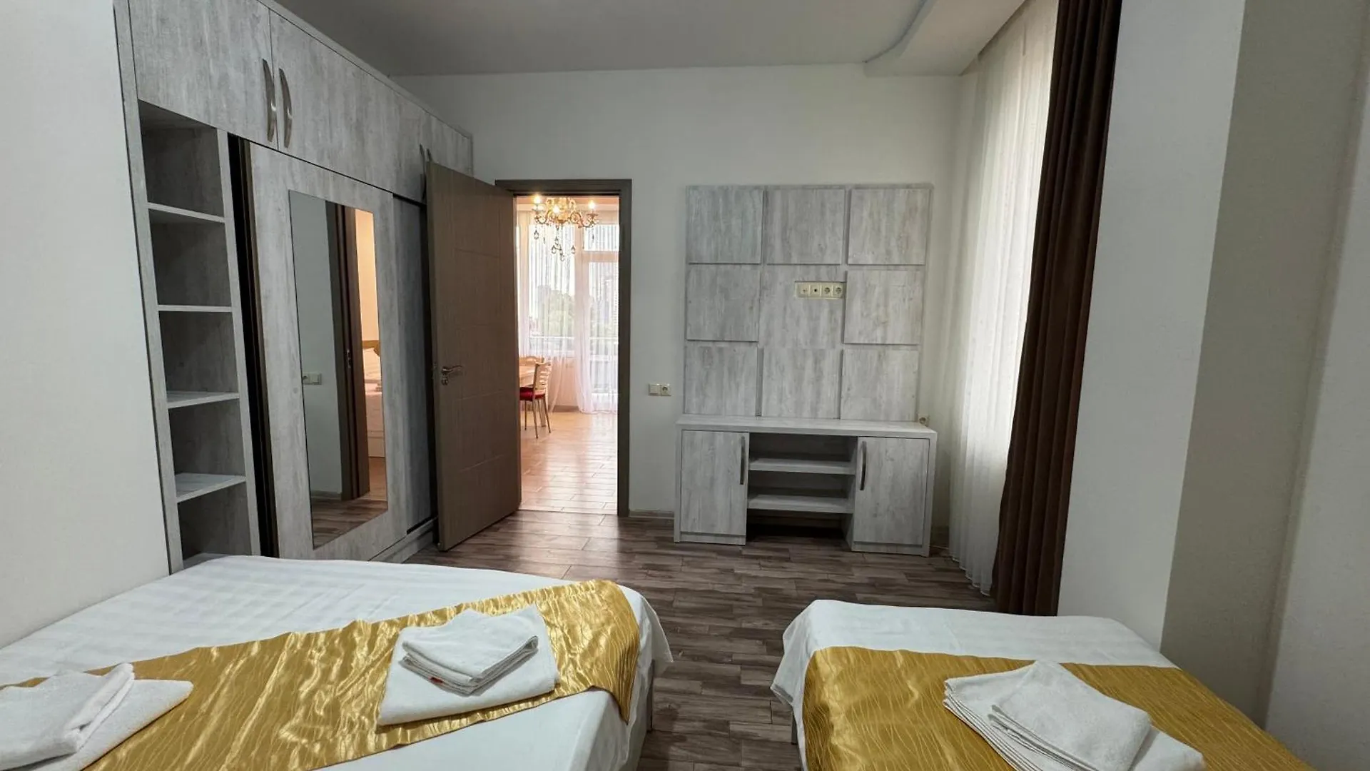 Nakashidze'S Apartments Batumi Aparthotel
