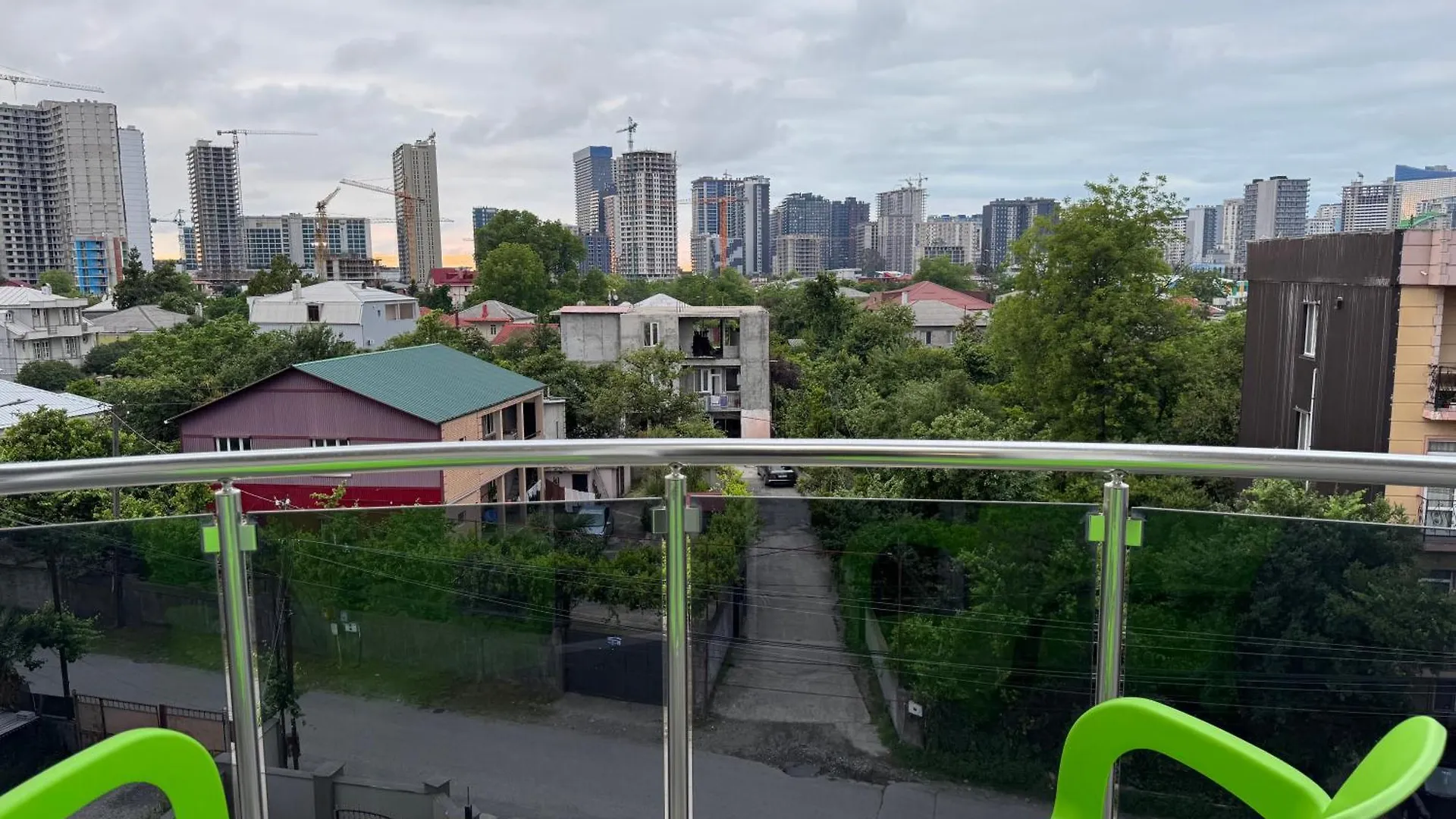 Nakashidze'S Apartments Batumi 2*,