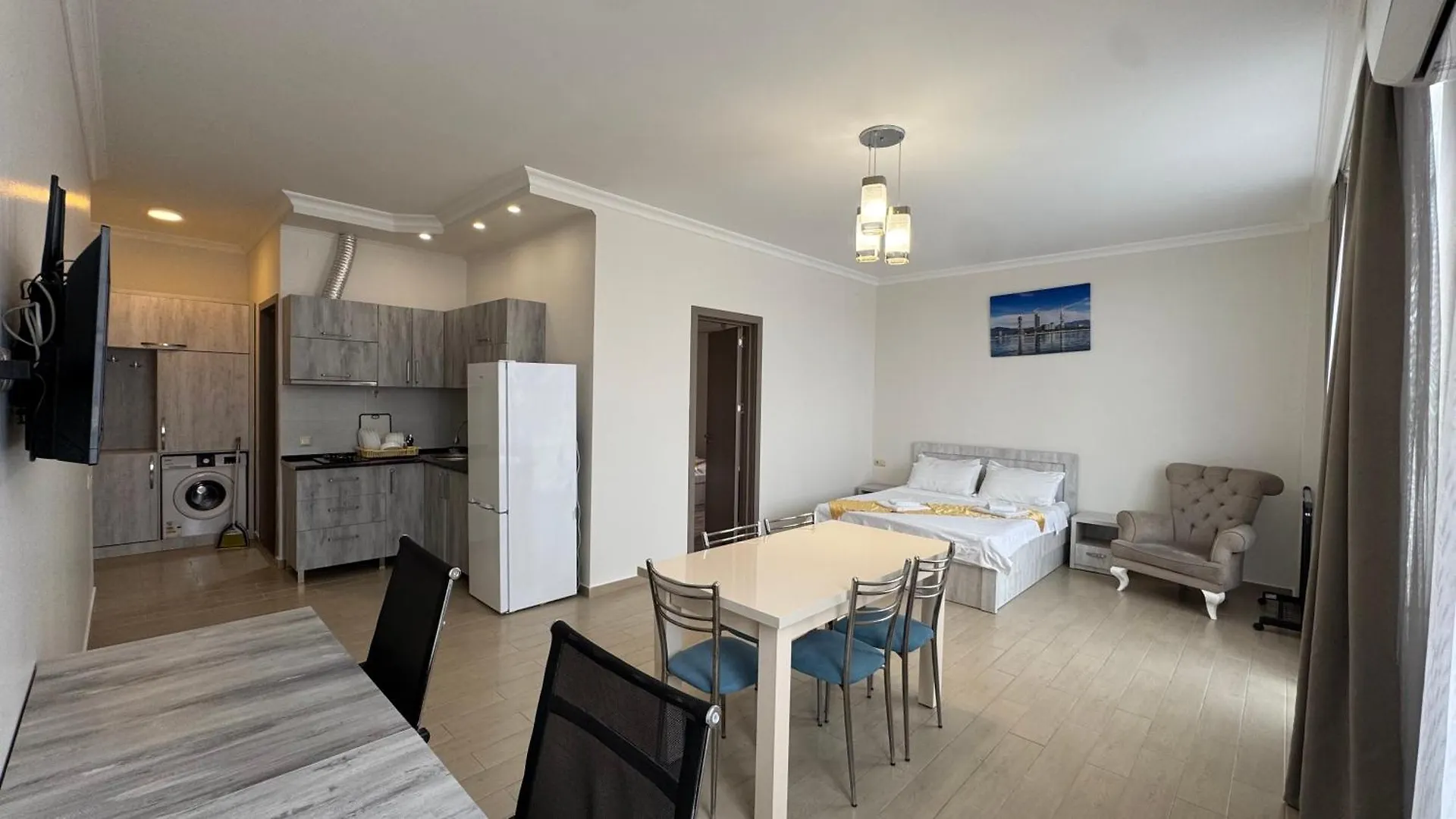 Nakashidze'S Apartments Batumi 2*,
