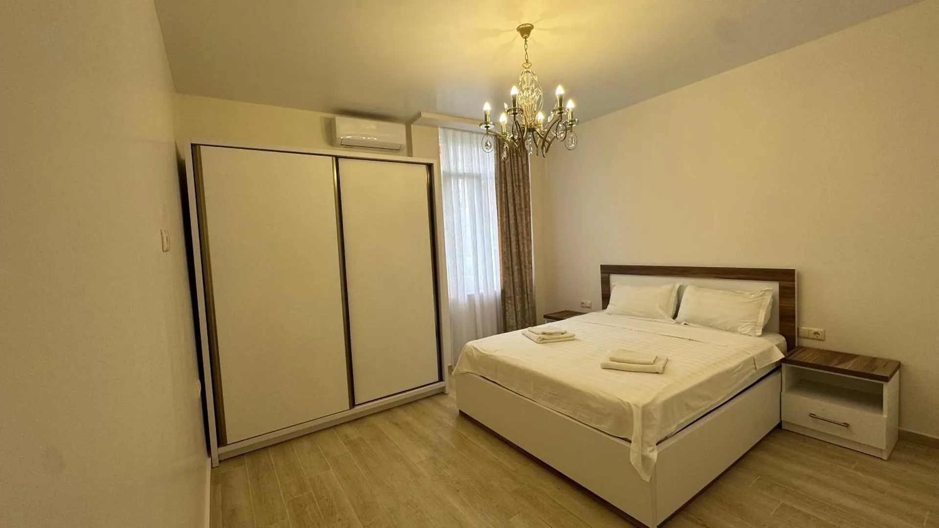 Nakashidze'S Apartments Batumi Aparthotel